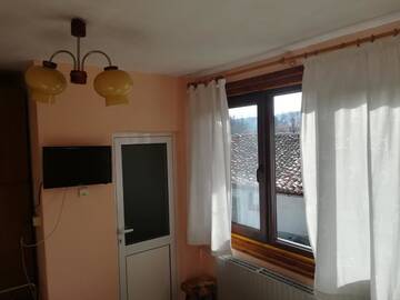Фото номера Двухместный номер с 2 отдельными кроватями Гостевой дом Guest House Terziiski г. Копривштица 4