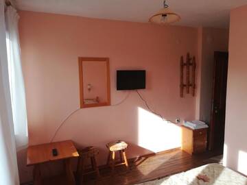 Фото номера Двухместный номер с 1 кроватью и балконом Гостевой дом Guest House Terziiski г. Копривштица 11