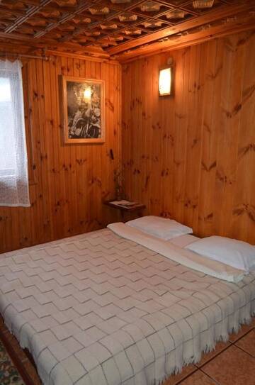 Фото номера Стандартный двухместный номер с 1 кроватью Гостевой дом Zlatniyat Telets Guest Rooms г. Копривштица 8