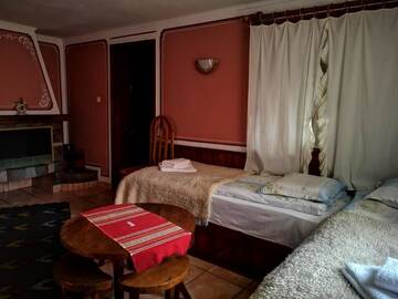 Фото номера Апартаменты с 1 спальней Гостевой дом Zlatniyat Telets Guest Rooms г. Копривштица 4