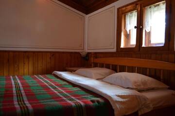 Фото номера Апартаменты - Двухуровневые Гостевой дом Zlatniyat Telets Guest Rooms г. Копривштица 9