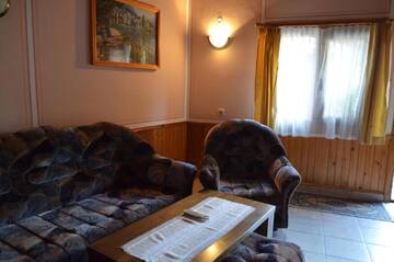 Фото номера Апартаменты - Двухуровневые Гостевой дом Zlatniyat Telets Guest Rooms г. Копривштица 5