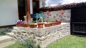 Фото Дома для отпуска Villa Lyutovi Holiday Home г. Копривштица 4