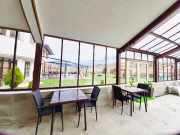 Фото Отель Park Hotel Eagle Stone г. Копривштица 3