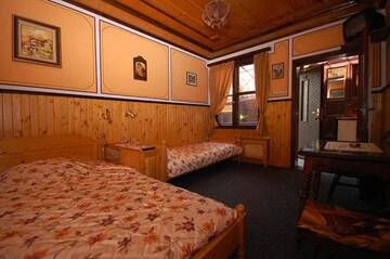 Фото номера Трехместный номер Гостевой дом Encheva Guest House г. Копривштица 4