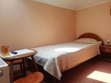 Фото номера Двухместный номер с 2 отдельными кроватями Отель Family Hotel Bashtina Kashta г. Копривштица 10