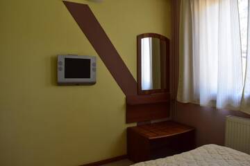 Фото номера Люкс с 1 спальней Отель Family Hotel Bashtina Kashta г. Копривштица 6