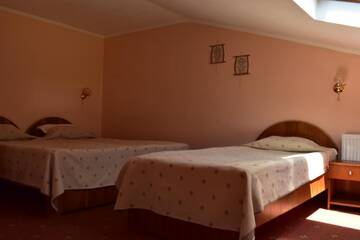 Фото номера Трехместный номер Отель Family Hotel Bashtina Kashta г. Копривштица 3