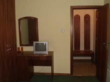 Фото номера Двухместный номер с 2 отдельными кроватями Отель Family Hotel Bashtina Kashta г. Копривштица 7