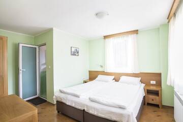 Фото Гостевой дом Guest House Roden Dom г. Копривштица 5