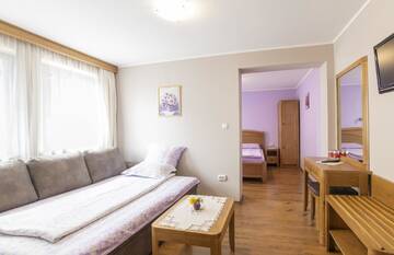 Фото номера Люкс с 1 спальней Гостевой дом Guest House Roden Dom г. Копривштица 5