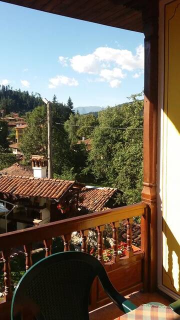 Фотографии Гостевой дом Guest House Bolyarka г. Копривштица (Болгария) №4 Фото Гостевой дом Guest House Bolyarka г. Копривштица 4
