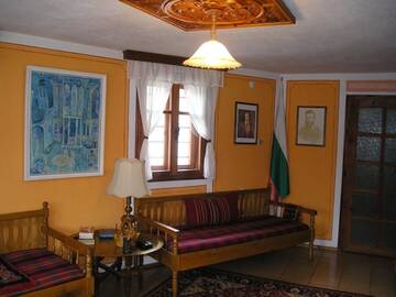 Фото номера Вилла с 4 спальнями Гостевой дом Guest House Bolyarka г. Копривштица 3